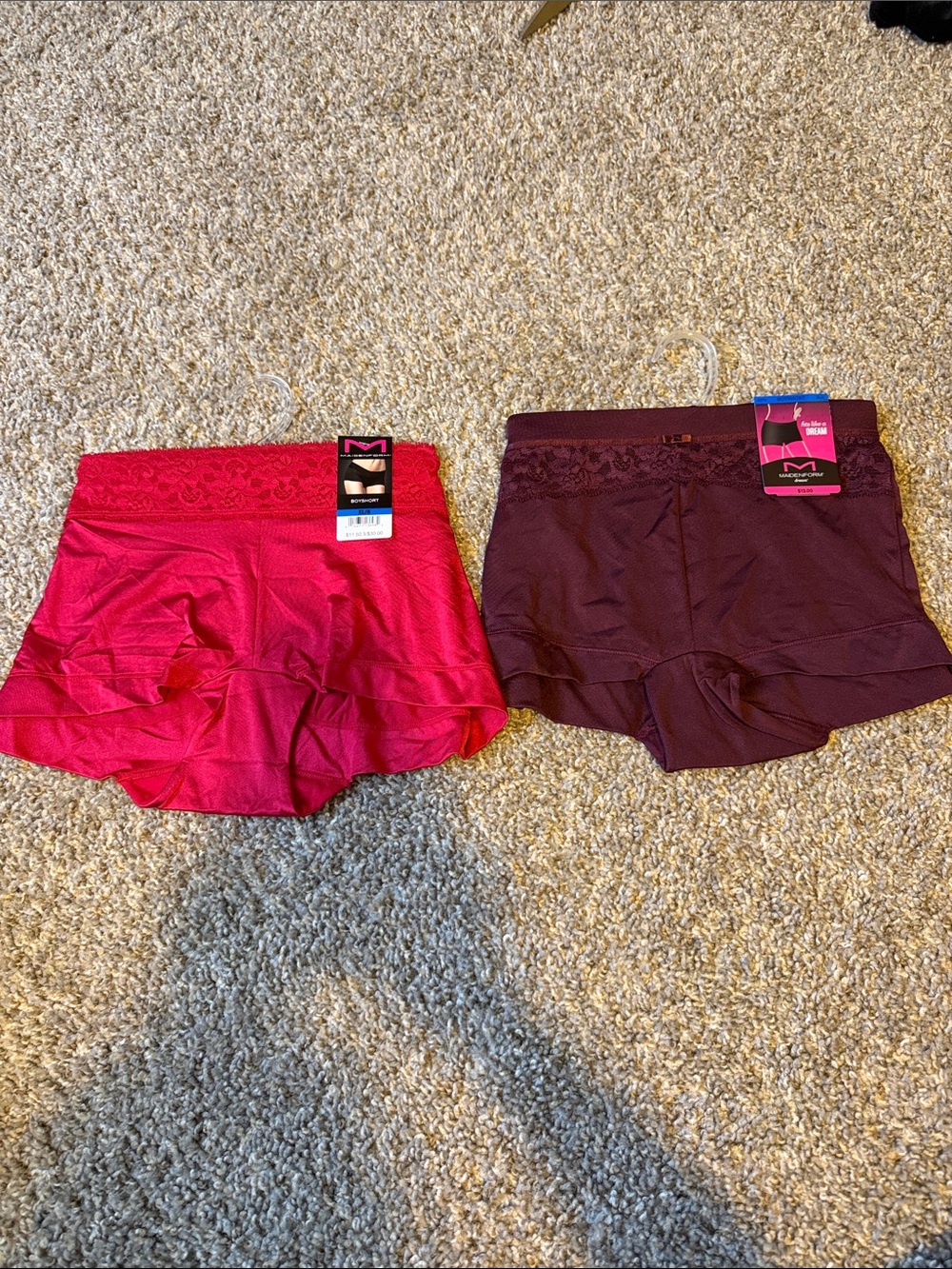 Maidenform Seamless Lace-Trim Shorts in Red and Wine